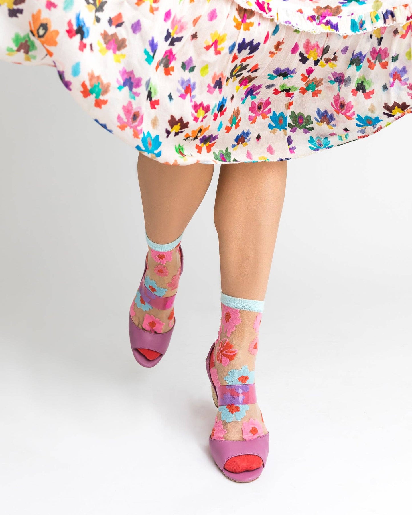 Ribbon Roses Sheer Ankle Sock